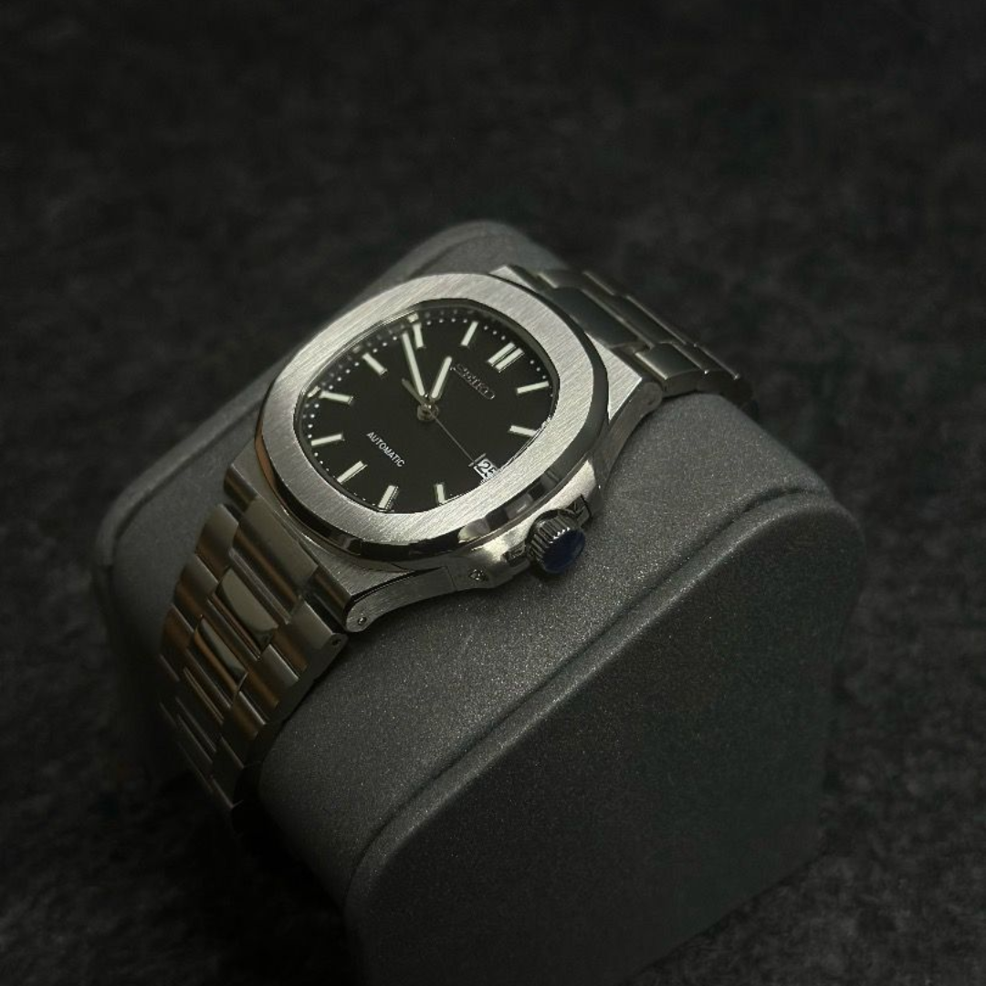 SEIKONAUTILUS BLACK MEN'S WATCH
