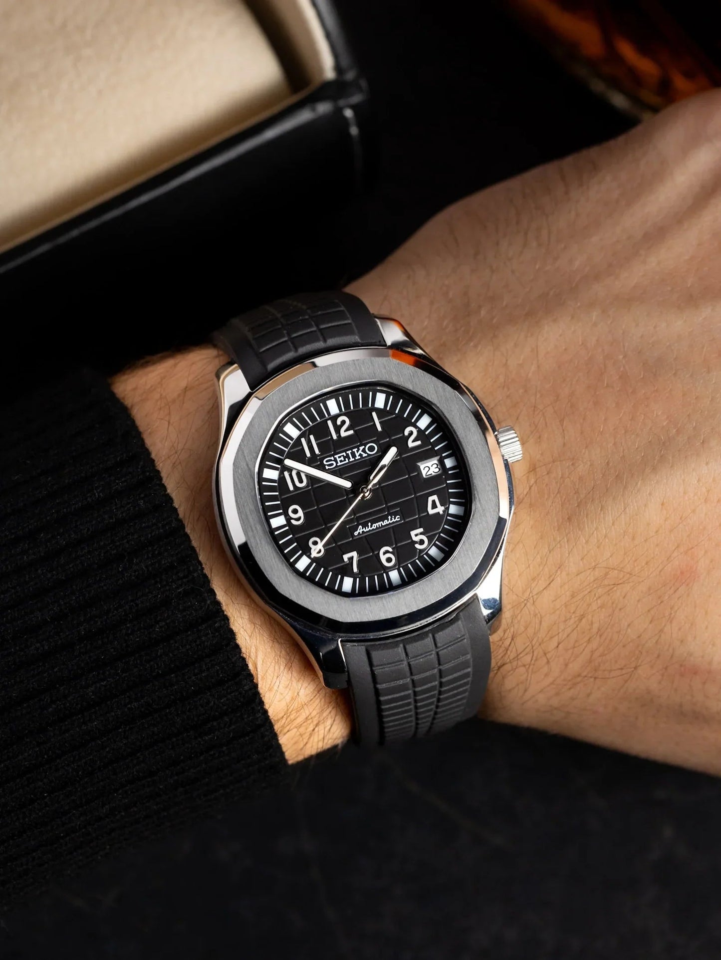 SEIKONAUT OAK MEN'S MOD WATCH